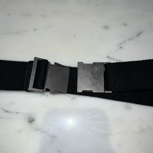 “Seatbelt buckle” belt